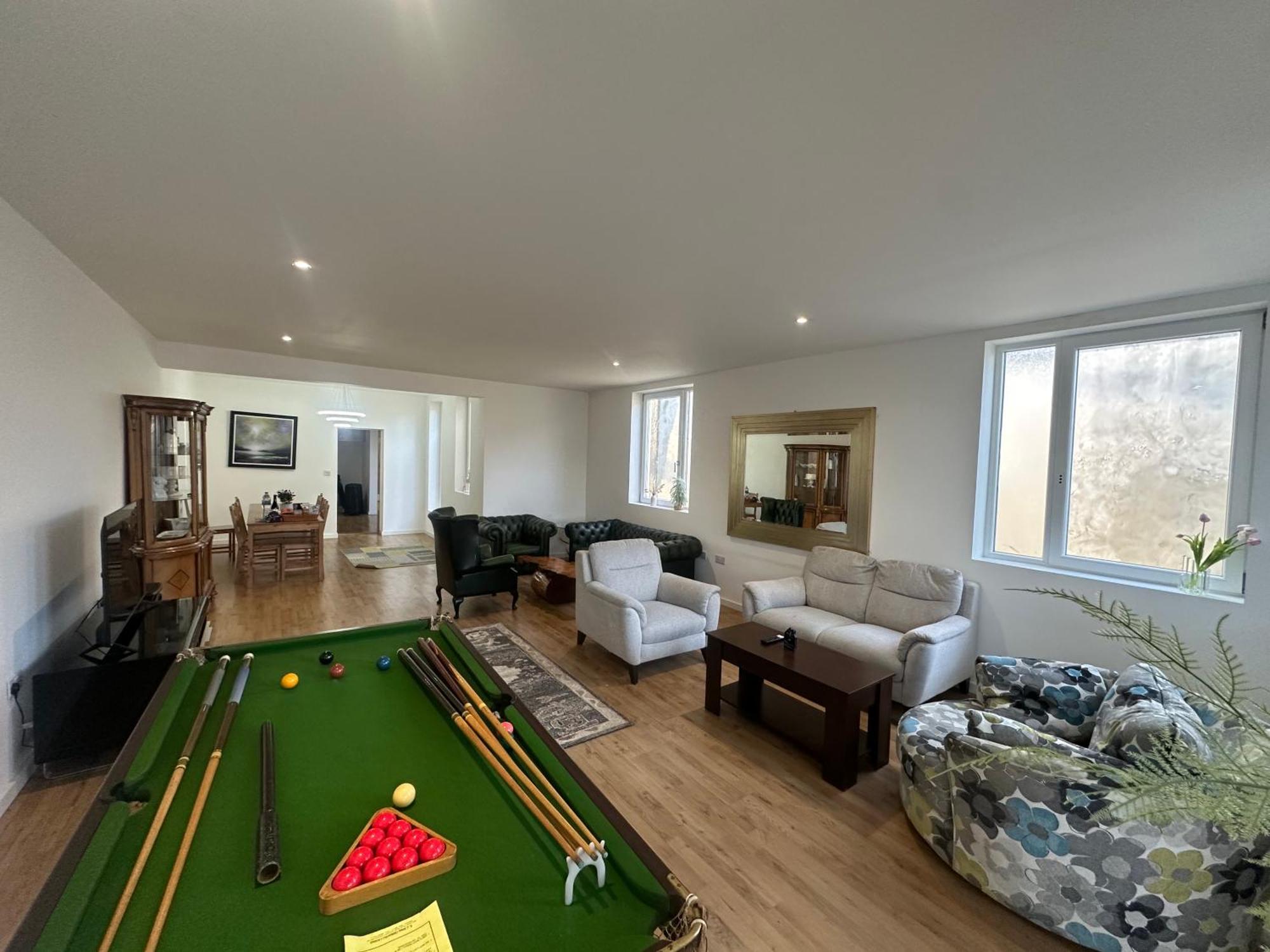 North A Spacious 7 Bedroom House Accommodating Up To 18 People Complete With Own Gym And Table Tennis Ferienhaus