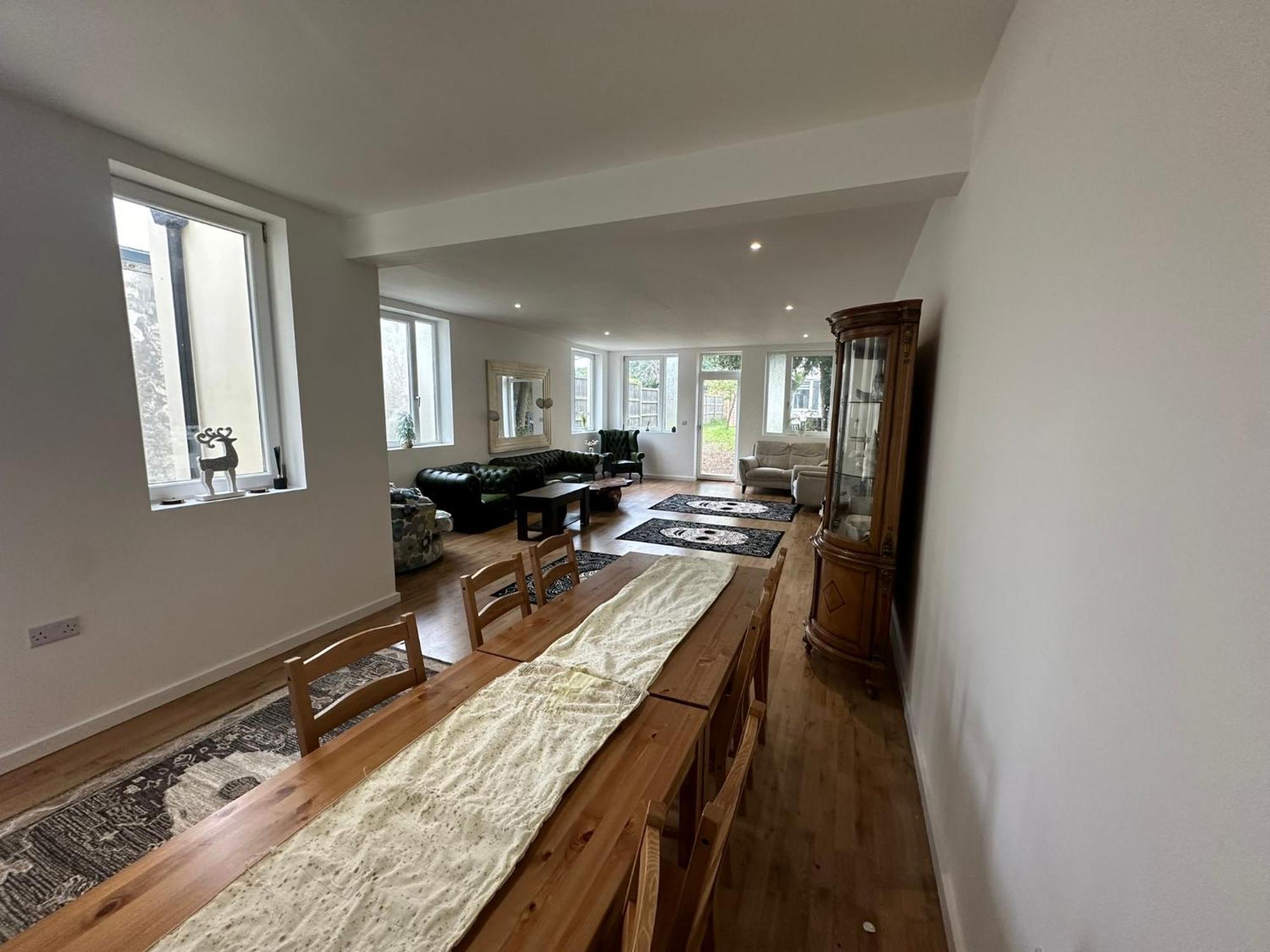 Hébergement de vacances North A Spacious 7 Bedroom House Accommodating Up To 18 People Complete With Own Gym And Table Tennis
